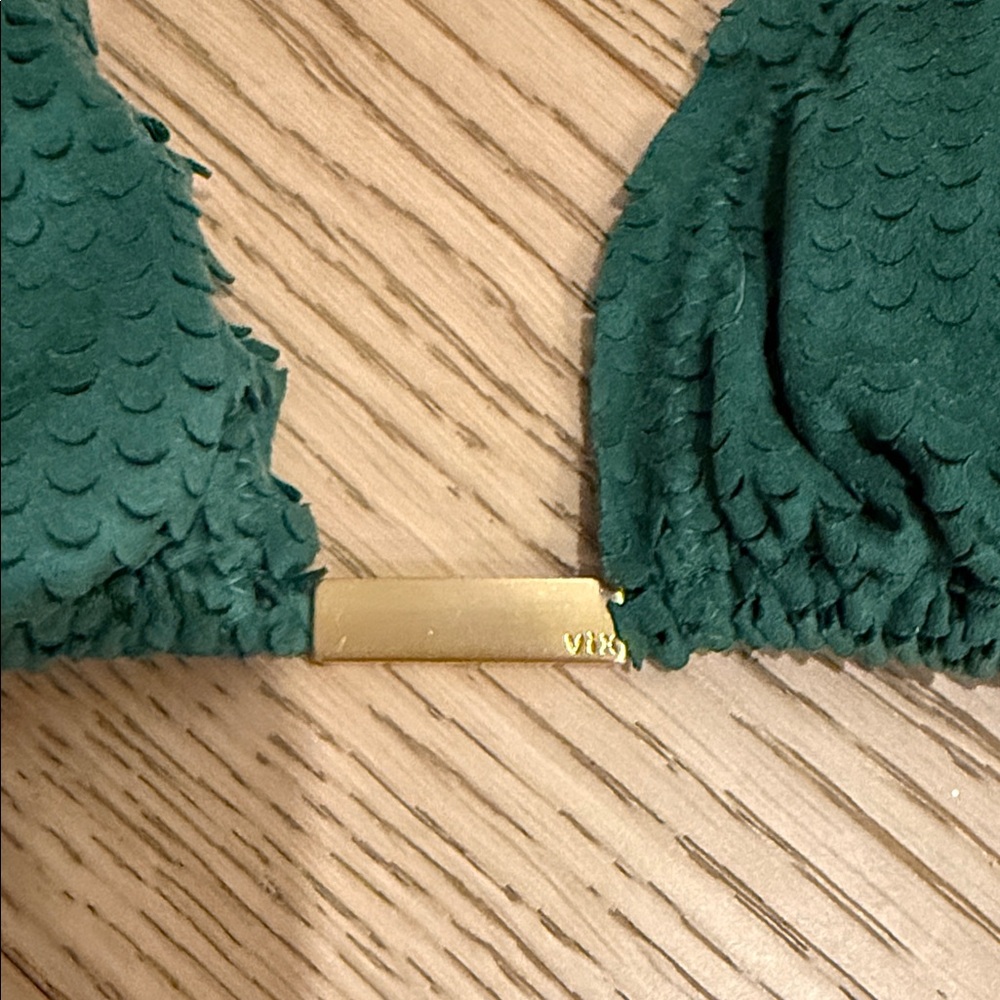Forest Green Textured Bikini Set - Picture 4 of 7